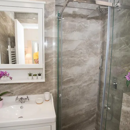 Apartament Benvenuti Moon *